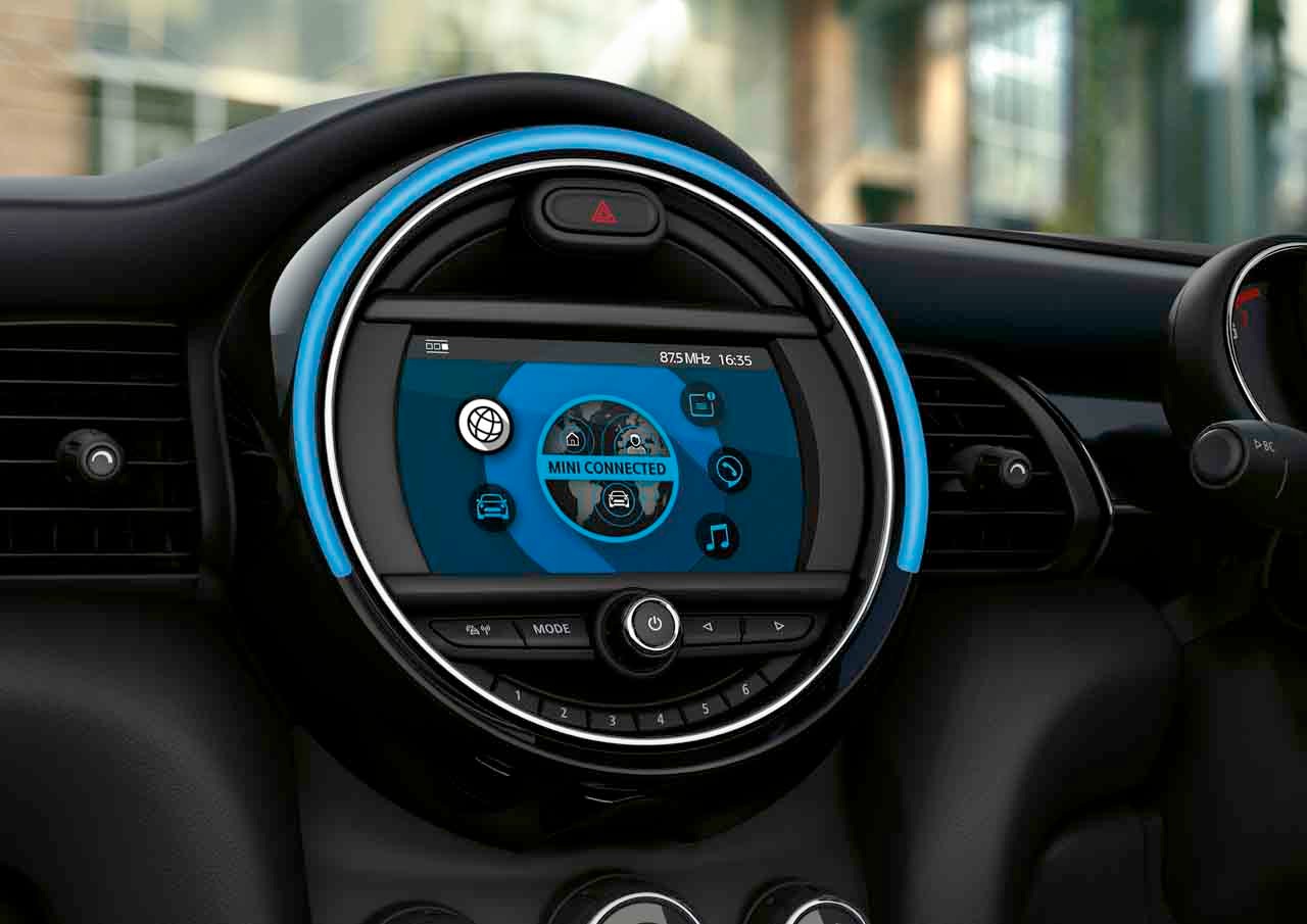 MINI Connected – MINI cockpit – voice recognition